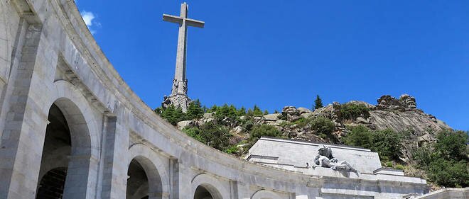 Espagne : Grosse opposition au transfert du corps de Franco, l'ancien dictateur espagnol