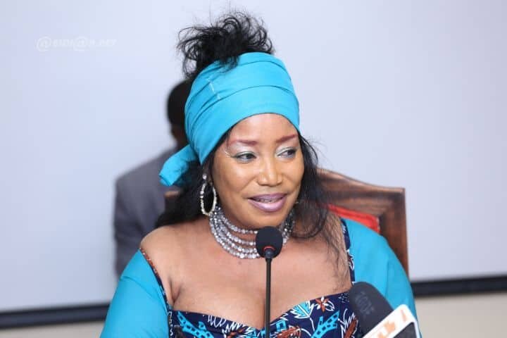 Akissi Delta répond à ses détracteurs depuis le Burkina Faso: 