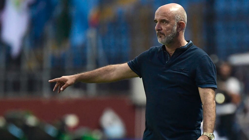 CAN 2019 : Qui est Nicolas Dupuis, le faiseur de miracles à la tête de Madagascar?